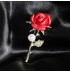 Broche rose rouge