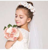 Couronne de fleurs de cérémonie pour petite fille