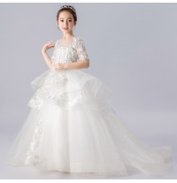 Robe longue blanc avec train de cérémonie fille